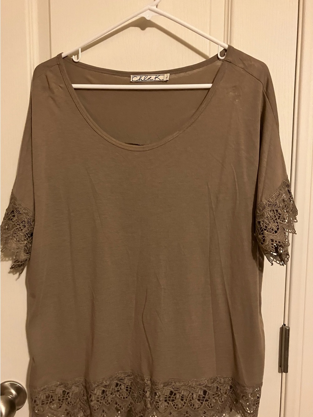 Chloe K Olive Lace-Trim Short Sleeve Tee